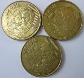 Set 3 Coins! Authentic BRAZIL Issue, Mixed Dates, Twenty Five 25 Centavos Denomination, Discontinued, Bronze