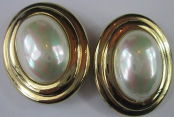 Signed CAROLEE, Vintage Pair CLIP Earrings, Iridescent Domed Cabochons, Gold Tone Base Metal Settings