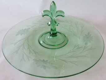 Vintage FOSTORIA ELEGANT Depression Glass, CENTER HANDLE SERVER, Etched Floral Pattern, GREEN Color Appx 11.5'