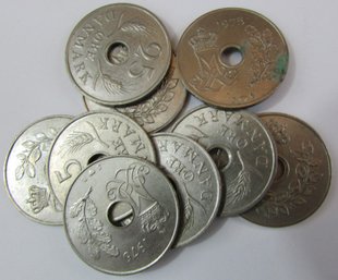 Set 9 Coins! Authentic Denmark Issue Coins, Mixed Dates, Twenty Five 25 ORE Denomination, Copper Nickel