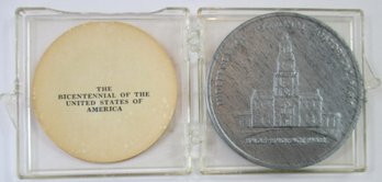 Dated 1976, Authentic BICENTENNIAL Commemorative Medal, INDEPENDENCE HALL, Large Size