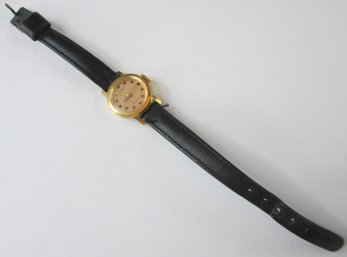 Signed TIMEX, Vintage Ladies WRISTWATCH, ROUND Face MODEL, Gold Tone Base Metal, Leather Band