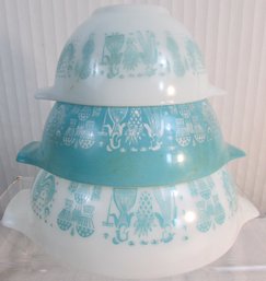 Set Of 3! Vintage PYREX Brand, Princess Shape, Turquoise BUTTER PRINT Pattern, MIXING SERVING Bowls
