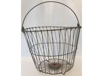 Vintage WIRE GOLF BALL BASKET, Footed With Loop Handle