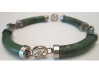 Vintage Asian Inspired Bracelet, Segmented Jade GREEN Stones, Silver Tone Base Metal Finish, Mechanical Clasp