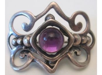 Vintage BROOCH PIN, PURPLE CABOCHON Central Stone, FILIGREE Sterling .925 Silver Setting