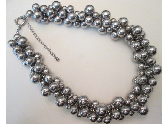 Contemporary BUBBLE BEAD Necklace, Metallic SILVER Finish, Mechanical Clasp