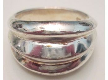 Signed MD, Contemporary Finger RING, Sterling .925 Silver Construction, Approximate Size 8 1/2