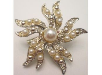 Vintage FLOWER BLOSSOM BROOCH PIN, Faux PEARL Embellishments, Gold Tone Base Metal Setting