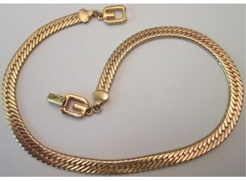 Signed GIVENCHY! Vintage Serpentine CHAIN NECKLACE 16' Length, Gold Tone Base Metal, Functional Clasp