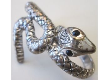 Contemporary Double Finger RING, SNAKE Design, Silver Tone Base Metal Construction, Size 7.5 To 6.25