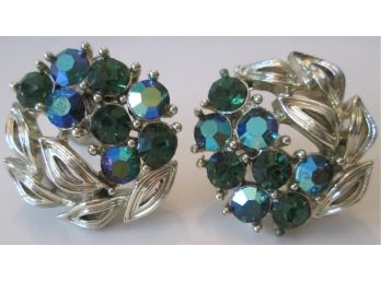 Signed LISNER, Vintage PAIR SCREW EARRINGS, AURORA BOREALIS Faceted Stones, Bright Silver Base Metal Finish
