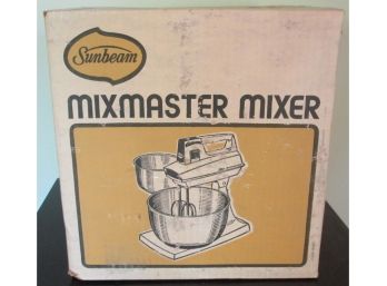 NIB! Vintage MIXMASTER Kitchen Electronics, Upright Counter BEATER MIXER, Glass Bowls