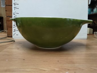 Large Green Pyrex Cinderella Style Mixing Bowl