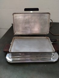 Vintage Electric Grilled Cheese Maker