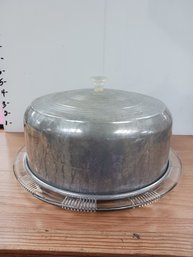 Vintage Cake Carrier