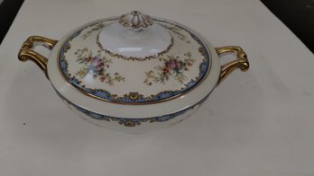 Vintage Porcelain Meito China Soup Tureen Does Have A Chip In The Lid Please Look At Photos