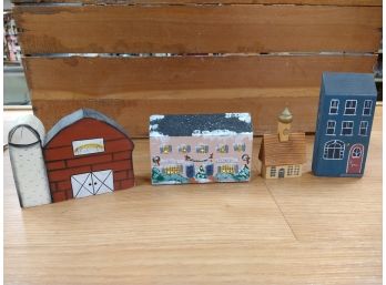 Wooden Houses, Lot 3