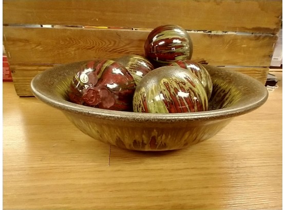 Decorative Bowl/balls