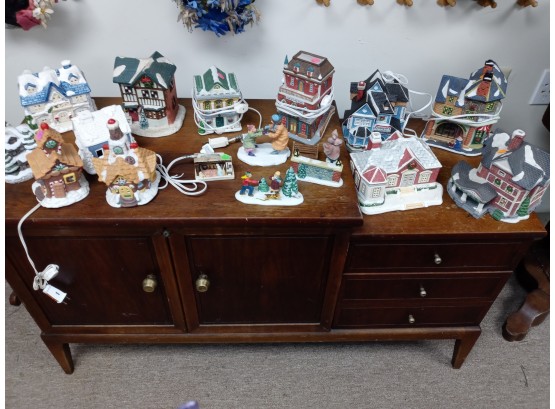 Lot If Christmas Village Houses And Accessories