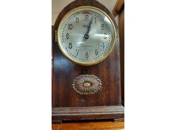 Vintage Mantle  Clock