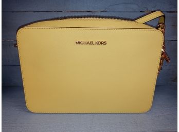 Genuine New With Original Tags Michael Kors Clutch Purse