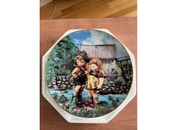 Hummel Collector Plate-little Companions-hello Down There