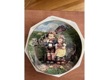 Hummel Collector Plate-little Companions-country Crossroads