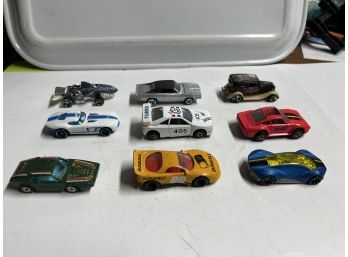 9 Toy Cars - M1