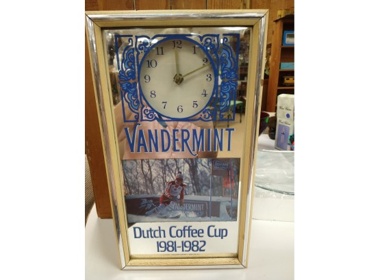Vandermint Coffee Clock