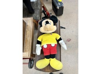 Vintage 1986 Large Mickey Mouse With Cassette - Untested