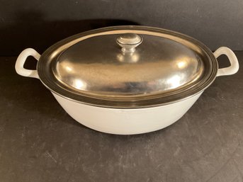Arte  Italica Tuscan White Covered Dutch Oven With Pewter Trim
