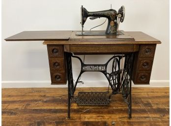 Antique Singer Sewing Machine Table Model 27, Works Great!