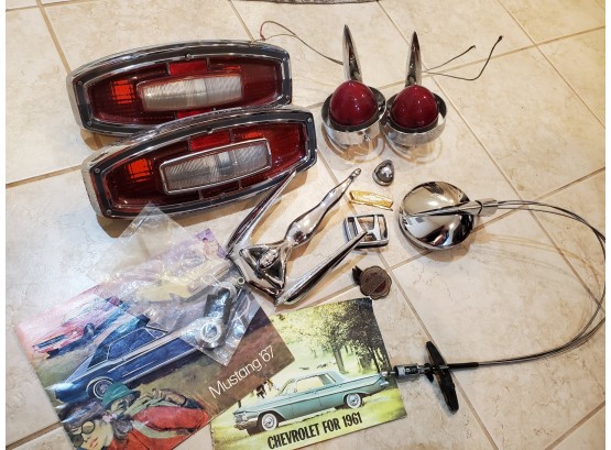 Lot Of Assorted Vintage Auto Items