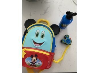 Mickey Backpack And Explorer Set