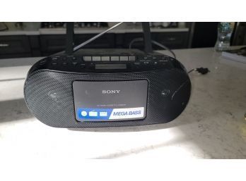 Sony Model CFD-S50 Personal Audio System CD Radio Cassette-corder