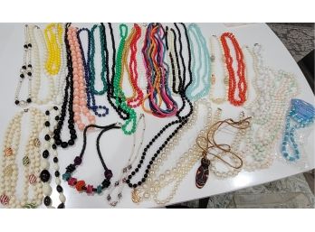 Vintage Bead Necklace Lot