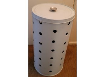 Mid Century Laundry Hamper With Lid By Virginia