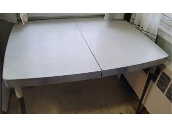 1940s Kitchen Table 30 X 40 - No Leaves