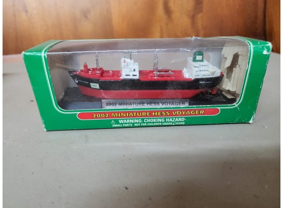 2002 Miniature Hess Voyager