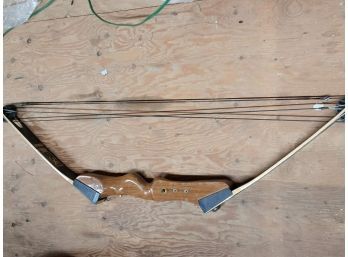 Deluxe Nomad XL Bow