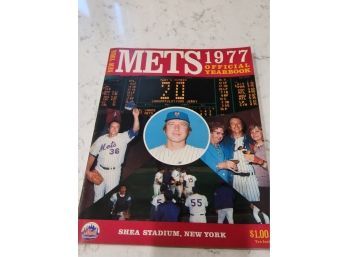Mets Yearbook 1977