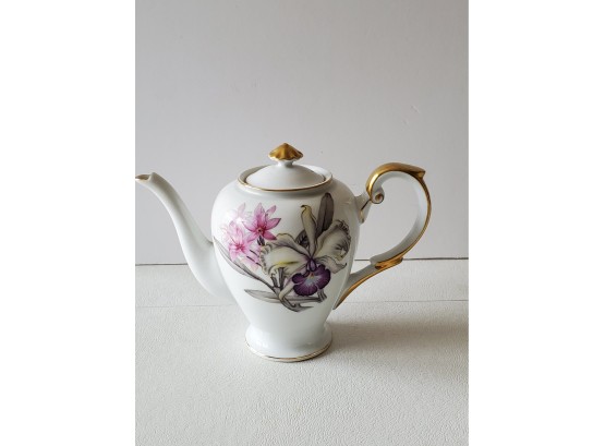 Charleston Pattern- Coffee/Teapot - Grace China