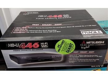 Mitsubishi HSU-446 Hi-fi VHS VCR - New Sealed In Box