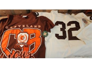 Cleveland Browns- NWT Medium To Shirt / XL Heavy Sweat Shirt / Has Some Stains