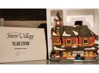 Dept 56 Snow Village- Village Station