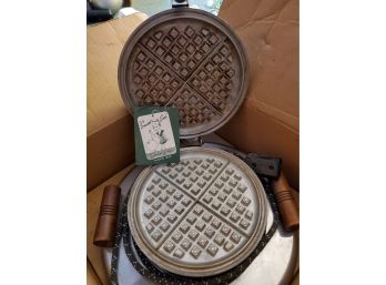 Superior Electric Products Waffle Iron