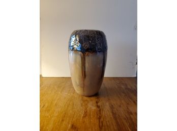 9' Acorn Vase