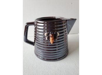 Beehive Tea Pot With Bees