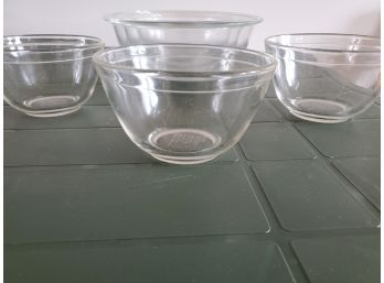Lot Of Glass Mixing Bowls
